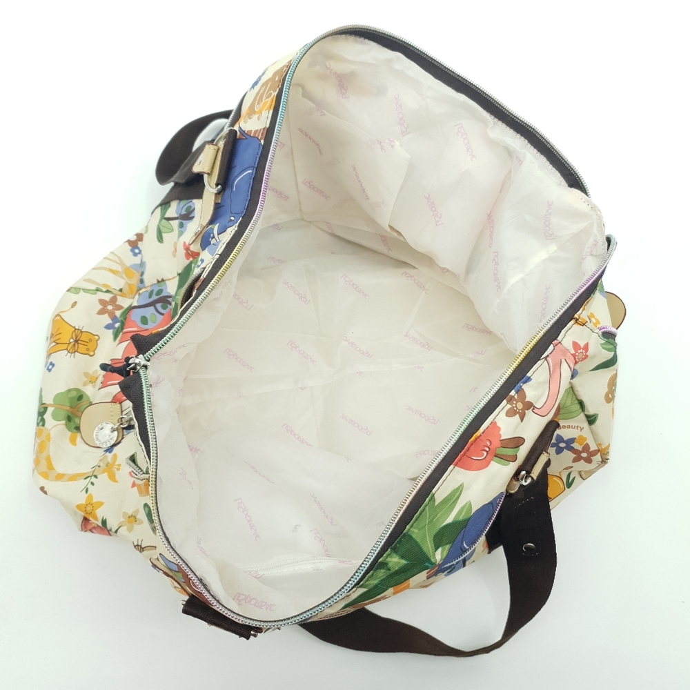 LeSportSac Small Duffle Bag Wild Animal Print Lion Giraffe Elephant Cream - Picture 8 of 12